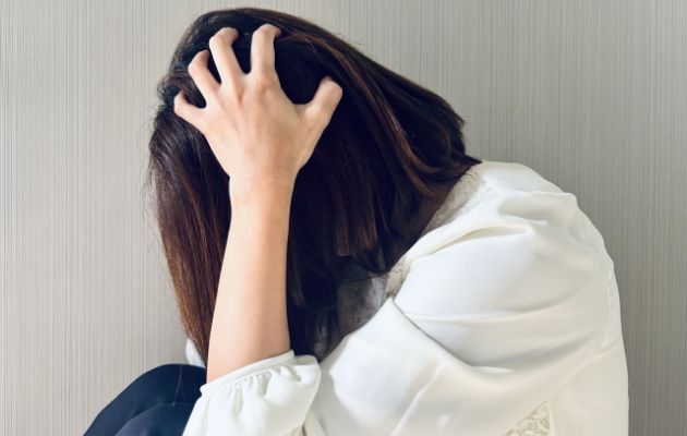 結婚して仕事を辞めることが怖いと感じる理由